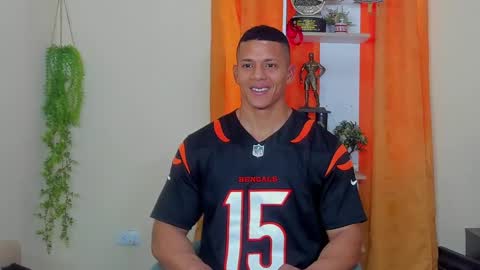 Snapshot of kale_tomson chatting on February 13, 2025, 2:52 pm kale thomson online show from February 13, 2025, 2:52 pm