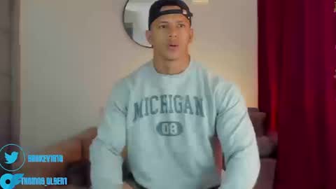 Snapshot of kale_tomson chatting on September 22, 2025, 3:47 pm kale thomson online show from September 22, 2025, 3:47 pm