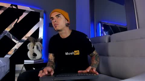 Kale online show from March 9, 2025, 7:26 pm