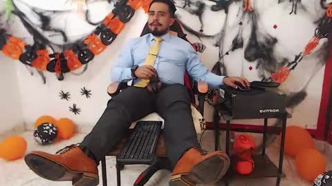 Kaleth online show from October 30, 2025, 5:31 am