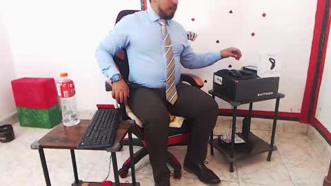 Kaleth online show from February 9, 2026, 1:31 am