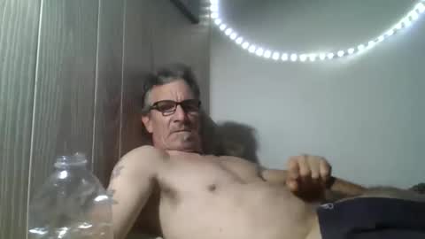 Snapshot of kalifornia91666 chatting on January 18, 2026, 9:40 pm kalifornia91666 online show from January 18, 2026, 9:40 pm