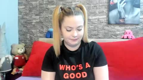 kalindahot online show from November 1, 2025, 7:05 pm