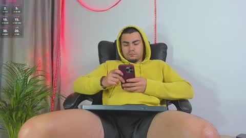 K A L I online show from October 21, 2025, 8:15 am