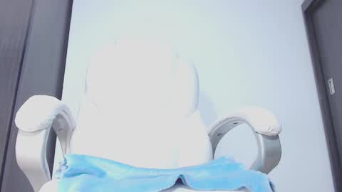 Hannah online show from December 16, 2025, 12:48 am