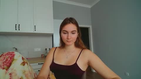 Snapshot of kalorine chatting on November 20, 2025, 9:09 am Mellikyy online show from November 20, 2025, 9:09 am