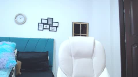 Snapshot of kam_lopez chatting on January 26, 2025, 4:41 am Kamilalopez online show from January 26, 2025, 4:41 am