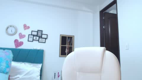 Snapshot of kam_lopez chatting on February 18, 2025, 10:58 pm Kamilalopez online show from February 18, 2025, 10:58 pm