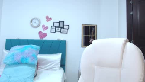 Snapshot of kam_lopez chatting on February 23, 2025, 10:20 pm Kamilalopez online show from February 23, 2025, 10:20 pm