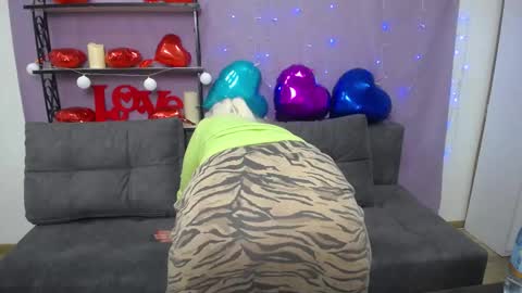 KamaliaSim online show from February 24, 2025, 1:13 am