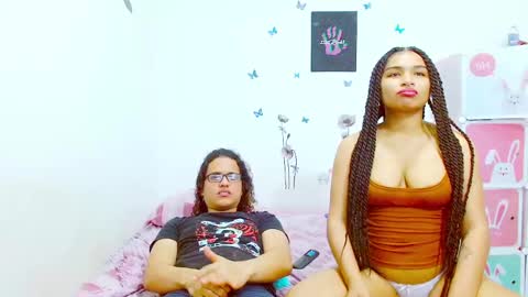 Snapshot of kami_chigiri chatting on January 5, 2025, 12:09 am Dante and Carolina independient model online show from January 5, 2025, 12:09 am