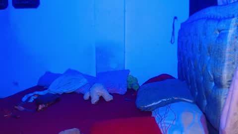 CAMILA SANTAMARIA online show from April 21, 2026, 1:42 am