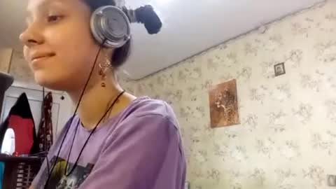 Snapshot of kamisalling chatting on September 13, 2025, 7:19 am Mari Simmons online show from September 13, 2025, 7:19 am