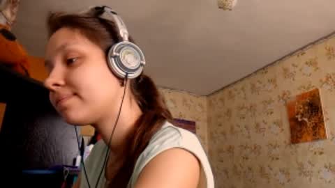 Snapshot of kamisalling chatting on September 19, 2025, 7:21 am Mari Simmons online show from September 19, 2025, 7:21 am