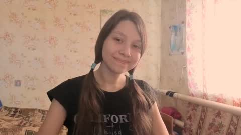 Snapshot of kamisalling chatting on October 15, 2025, 6:13 am Mari Simmons online show from October 15, 2025, 6:13 am