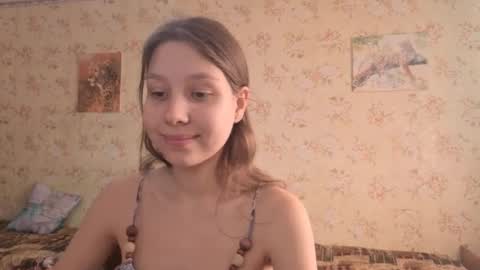 Snapshot of kamisalling chatting on October 20, 2025, 7:20 am Mari Simmons online show from October 20, 2025, 7:20 am