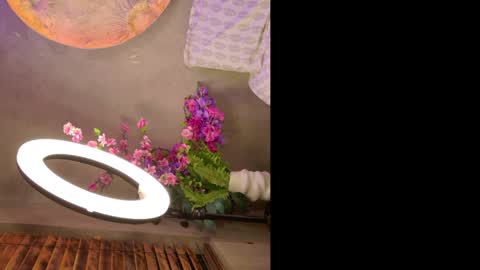 Kaory online show from May 25, 2026, 4:24 pm