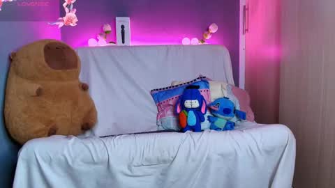 kaoriille online show from January 13, 2026, 2:06 am