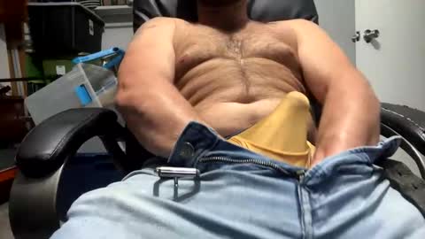 Snapshot of kaptainsmok36 chatting on November 12, 2025, 4:18 pm kaptainsmok36 online show from November 12, 2025, 4:18 pm