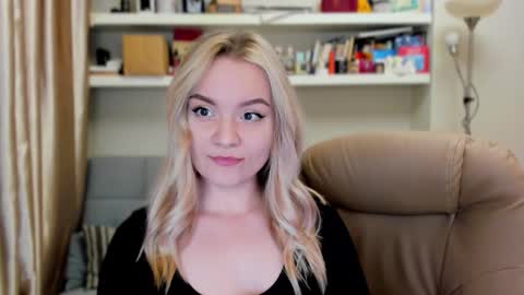 Kara. Off from 15th till 24th of December online show from September 15, 2025, 11:05 pm