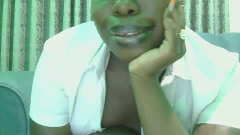 karalyn1 online show from June 6, 2026, 5:01 am