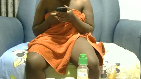 karalyn1 online show from June 10, 2026, 4:34 am