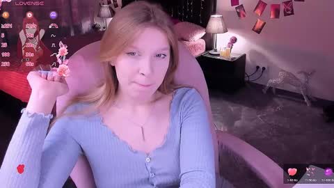 Lera online show from April 25, 2026, 9:23 pm