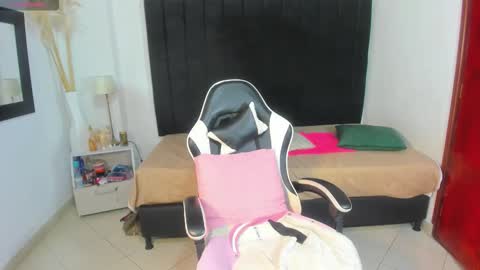 karen_adamss online show from January 10, 2026, 4:14 am