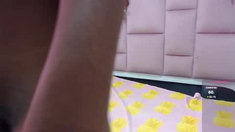 Snapshot of karen_davids chatting on December 21, 2024, 5:18 pm karen online show from December 21, 2024, 5:18 pm