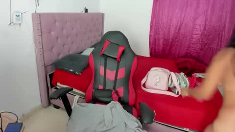 Snapshot of karen_josy chatting on January 18, 2026, 7:50 pm karen_josy online show from January 18, 2026, 7:50 pm