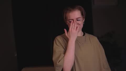 Karen online show from March 6, 2026, 8:44 am