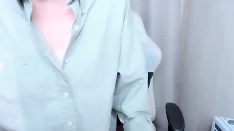 Karen online show from February 5, 2026, 9:47 am