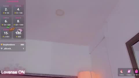 Karen online show from February 9, 2025, 8:24 pm