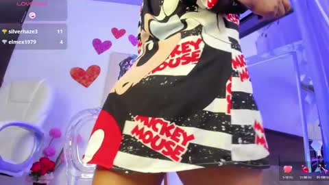 Snapshot of kariitto___ds chatting on February 27, 2025, 7:12 am kariitto___ds online show from February 27, 2025, 7:12 am