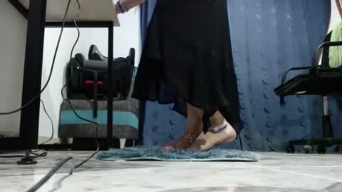 karima_sarabe online show from February 26, 2025, 8:33 pm