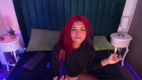 Karina online show from March 6, 2025, 6:08 am