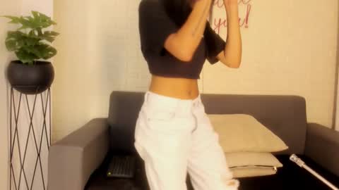 Kari online show from January 14, 2026, 11:49 am