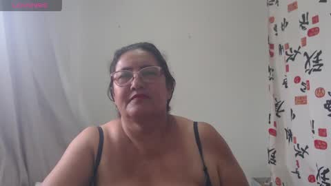 Karina online show from June 3, 2026, 8:58 pm