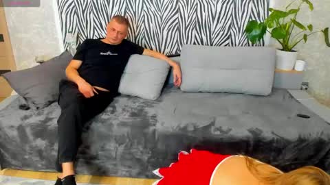 Onlyfans cute valerri       Real Nme Valerri online show from December 24, 2024, 5:13 pm