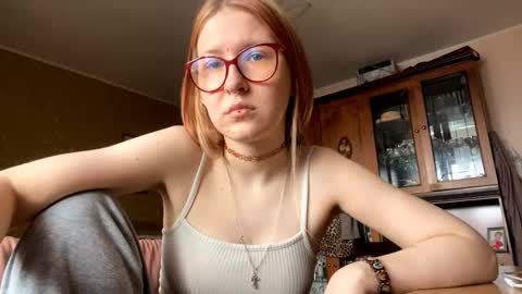 Karina online show from March 11, 2026, 7:14 am