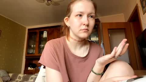 Karina online show from April 16, 2026, 9:10 am