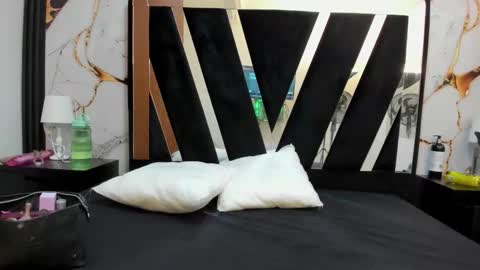 KarinaSimonz online show from February 8, 2026, 7:17 pm