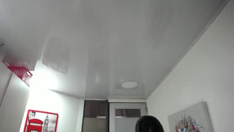 Karin online show from September 15, 2025, 11:43 am