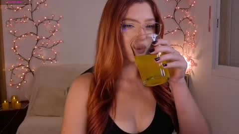 Snapshot of karinchik_ chatting on May 14, 2026, 8:15 pm Karina online show from May 14, 2026, 8:15 pm
