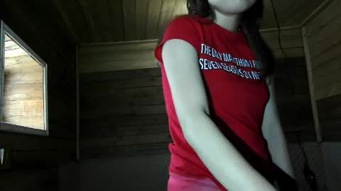 Snapshot of karindesisto chatting on November 26, 2025, 5:41 am Elisa online show from November 26, 2025, 5:41 am