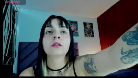 KARINNA  RAVEN online show from May 17, 2026, 9:00 pm