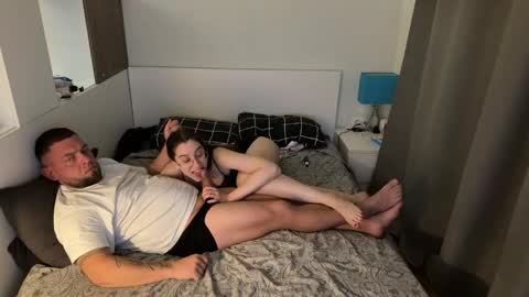 karl_and_klara online show from May 20, 2026, 6:58 pm