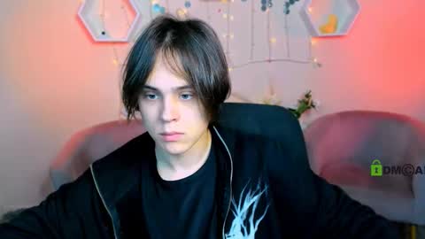 Karl online show from November 15, 2025, 9:50 am