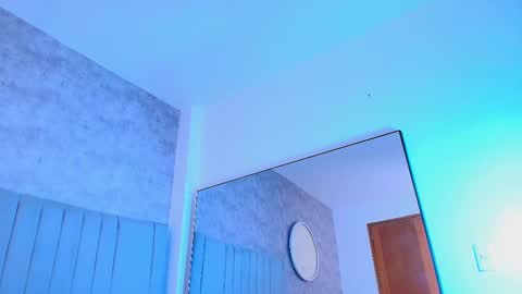 Karla online show from October 20, 2025, 7:25 pm