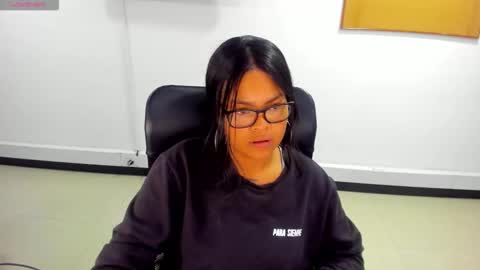 karla_cg online show from February 24, 2026, 9:46 pm